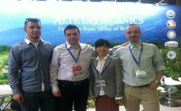 英語陪同翻譯怎么收費_正規(guī)翻譯機構收費標準